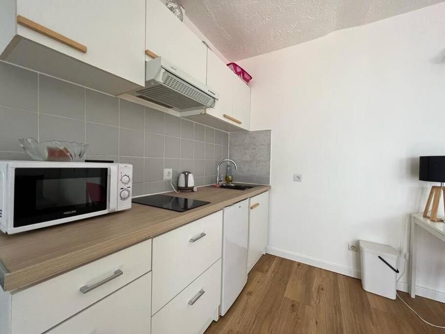 Apartamento Le Cocon De Melun Exterior foto